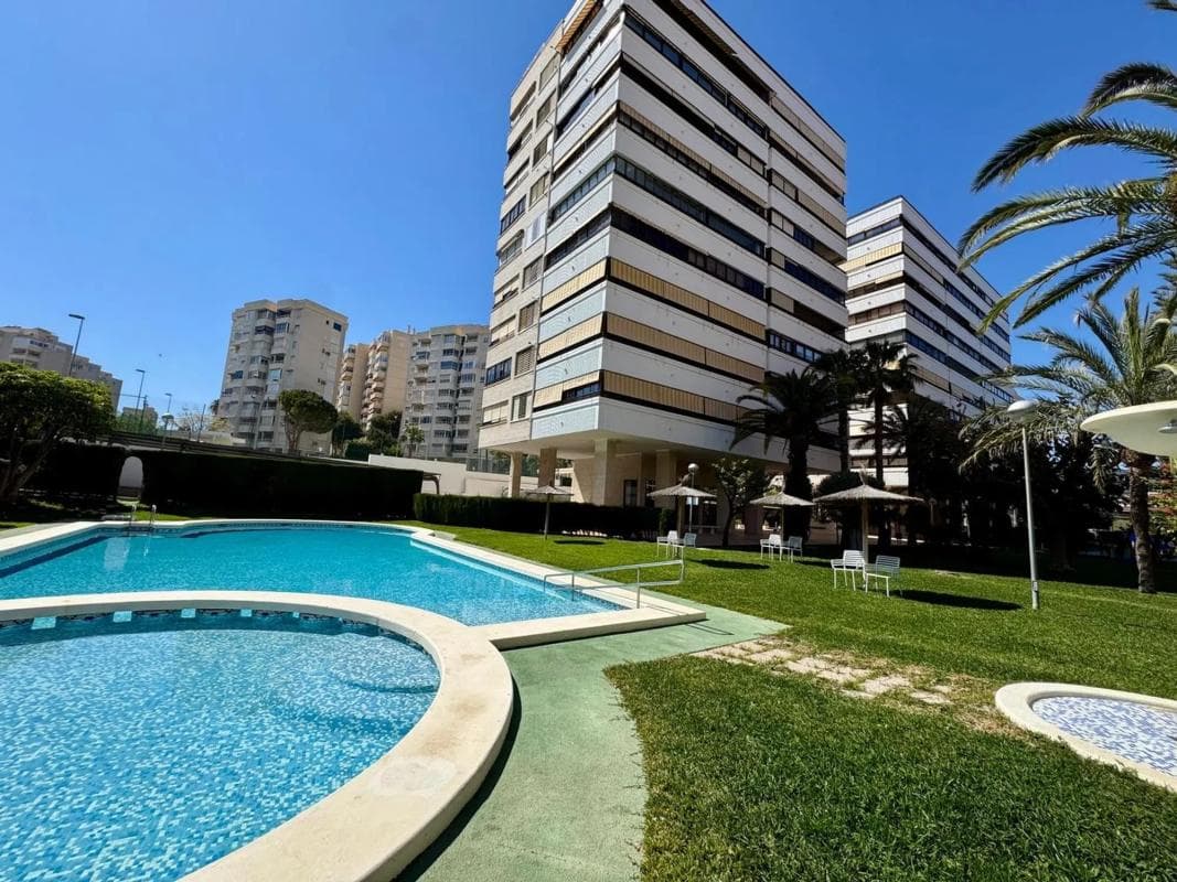 Venta de piso en AV CATALUÑA, Alicante / Alacant
photo 4