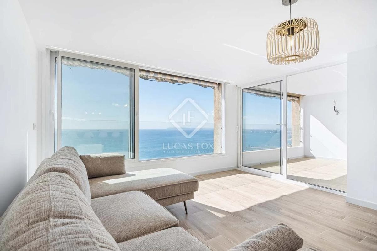 Venta de piso en Avenida de Villajoyosa, Alicante / Alacant
photo 2