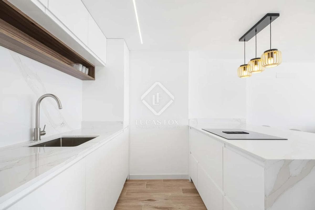 Venta de piso en Avenida de Villajoyosa, Alicante / Alacant
photo 4