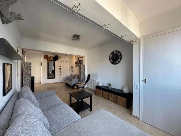 Piso en venta en Calle Maestro Luis Torregrosa, Alicante / Alacant
photo 1