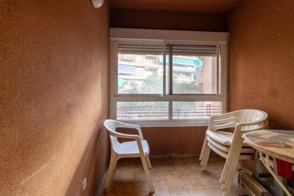 Piso en venta en Calle de Haroldo Parres, Alicante / Alacant
thumbnail 1