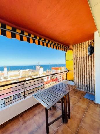 Piso en venta en Calle de la Virgen del Socorro, Alicante / Alacant
thumbnail 1