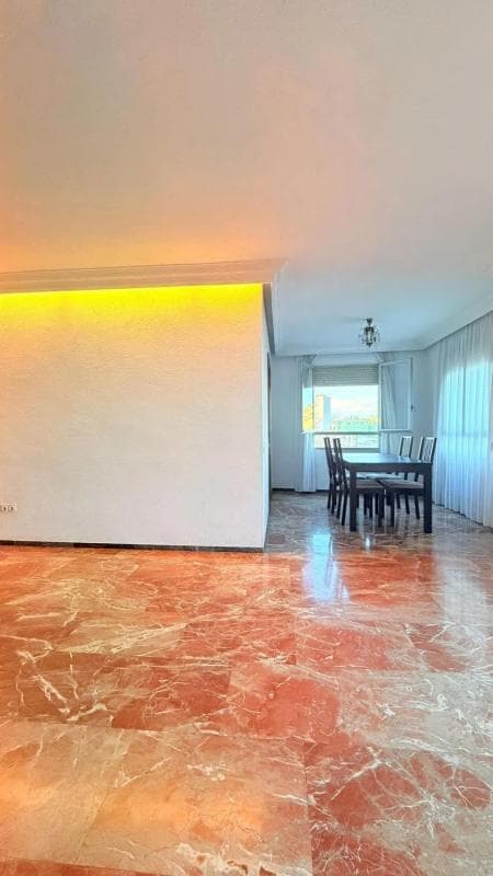 Sale of apartment in Calle de la Virgen del Socorro, Alicante
photo 5