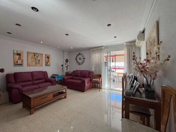 Piso en venta en Avenida del Doctor Jiménez Díaz, 14, Alicante / Alacant
photo 1