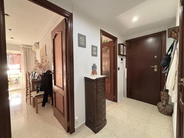 Piso en venta en Avenida del Doctor Jiménez Díaz, 14, Alicante / Alacant
thumbnail 2