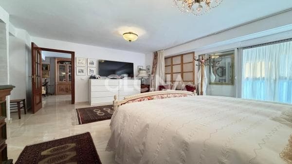 Piso en venta en Barrio Santo Domingo, Alicante / Alacant
thumbnail 2