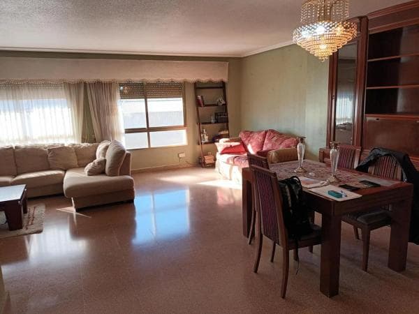 Piso en venta en CL BONO GUARNER, 8, Alicante / Alacant
photo 1
