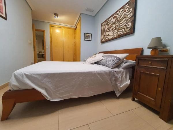 Piso en venta en Calle Cuenca, Alicante / Alacant
thumbnail 1