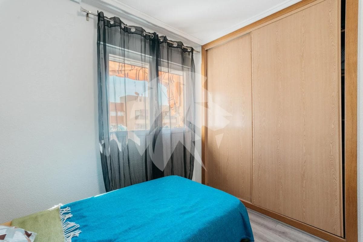Venta de piso en Avenida del Doctor Jiménez Díaz, Alicante / Alacant
photo 5
