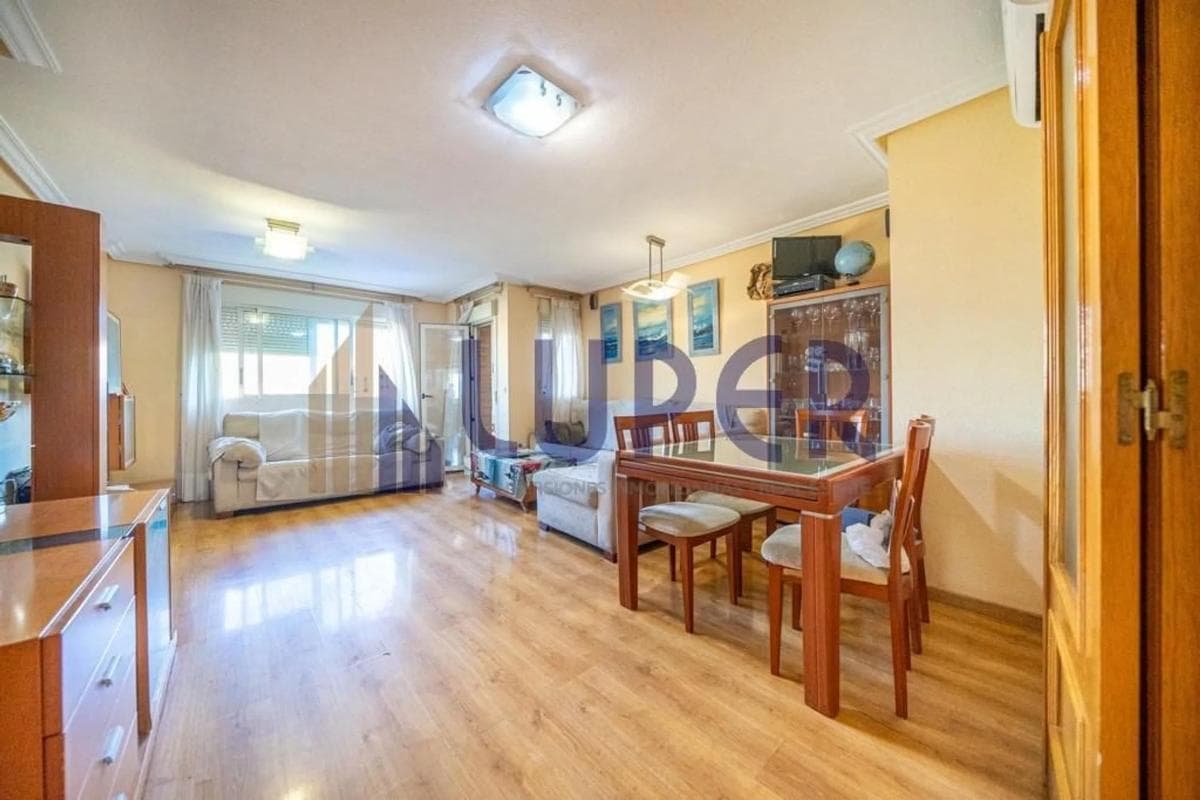 Venta de piso en Barrio Paus, Alicante / Alacant
photo 2