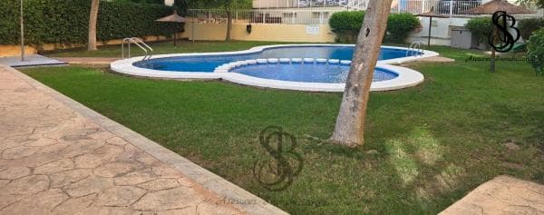 Piso en venta en Avenida Isla de Corfú, Alicante / Alacant
photo 1