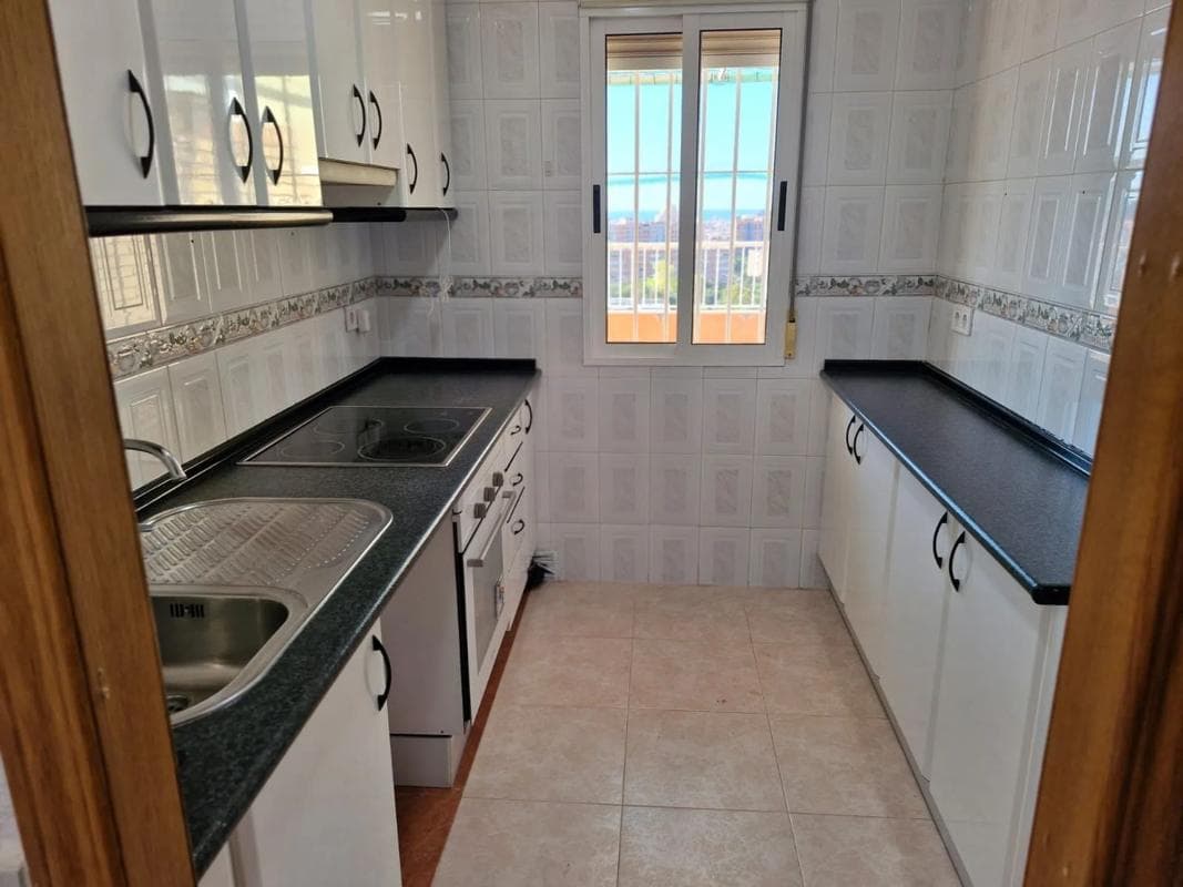 Продажа квартиры на Calle Pintor Pedro Camacho, Аликанте / Алакант
photo 5