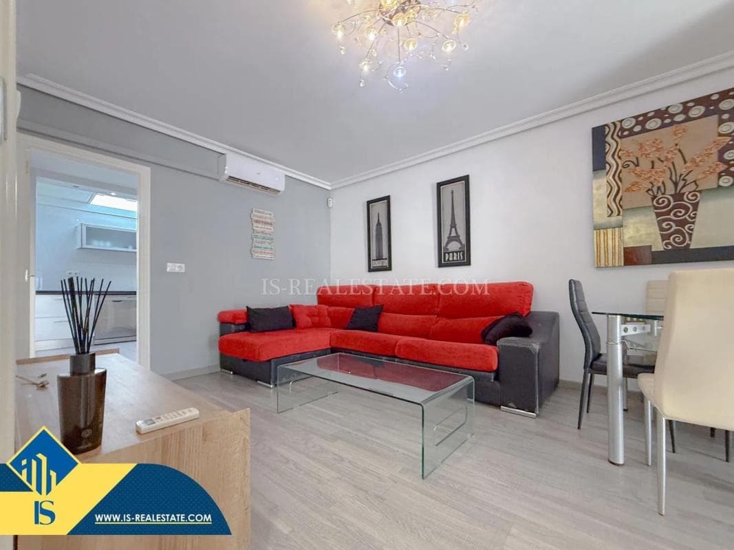 Venta de piso en Barrio El Acequión, Torrevieja
photo 5