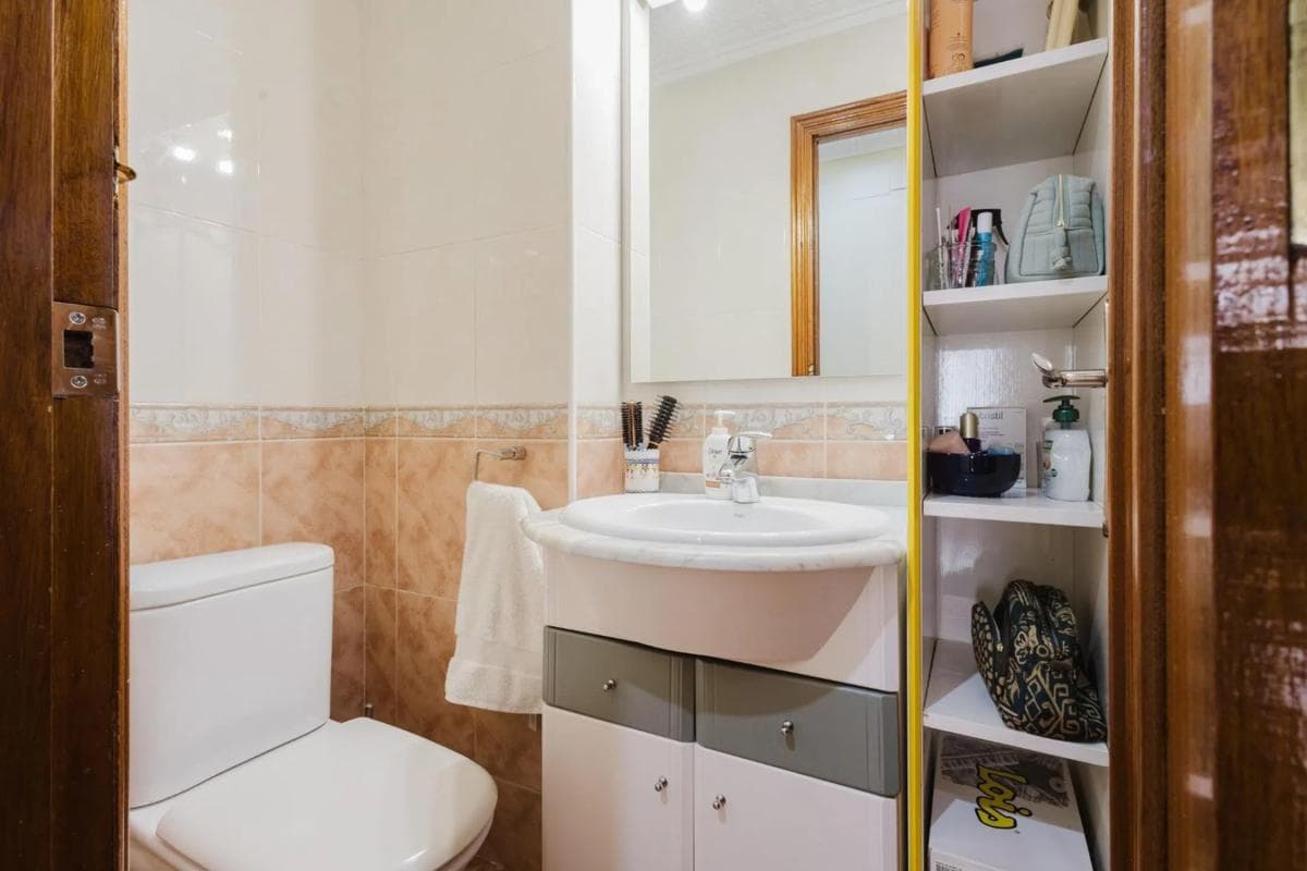 Venta de piso en Barrio El Acequión, Torrevieja
photo 4