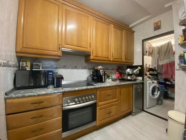 Piso en venta en Barrio Playa de los Náufragos, Torrevieja
thumbnail 1