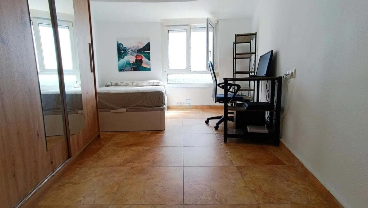 Venta de piso en Barrio El Acequión, Torrevieja
photo 4