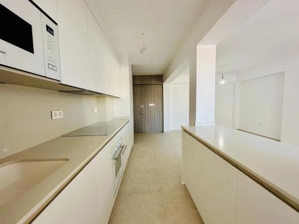 Piso en venta en Barrio Los Europeos, Torrevieja
thumbnail 1