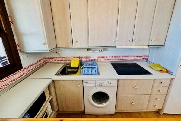 Piso en venta en Barrio Gaspar Perrelló, Torrevieja
thumbnail 2