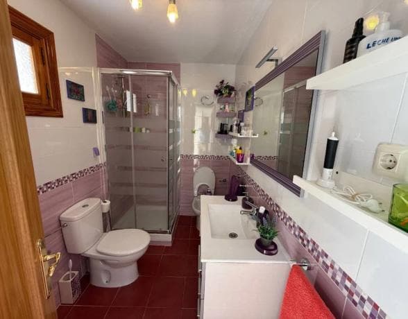Chalet pareado en calle Sauce, 65 photo 1