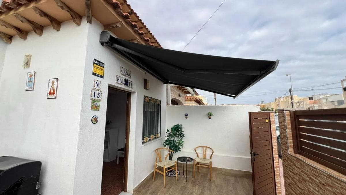 Venta de chalet adosado en Barrio La Siesta - El Salado - Torreta , Torrevieja photo 3