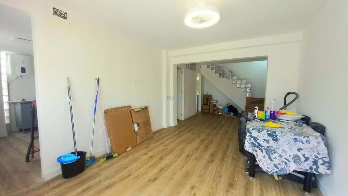 Venta de chalet independiente en Barrio La Siesta - El Salado - Torreta, Torrevieja
photo 3