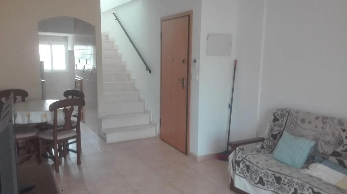 Venta de chalet adosado en Calle Laguna Rosa, 45 , Torrevieja photo 4