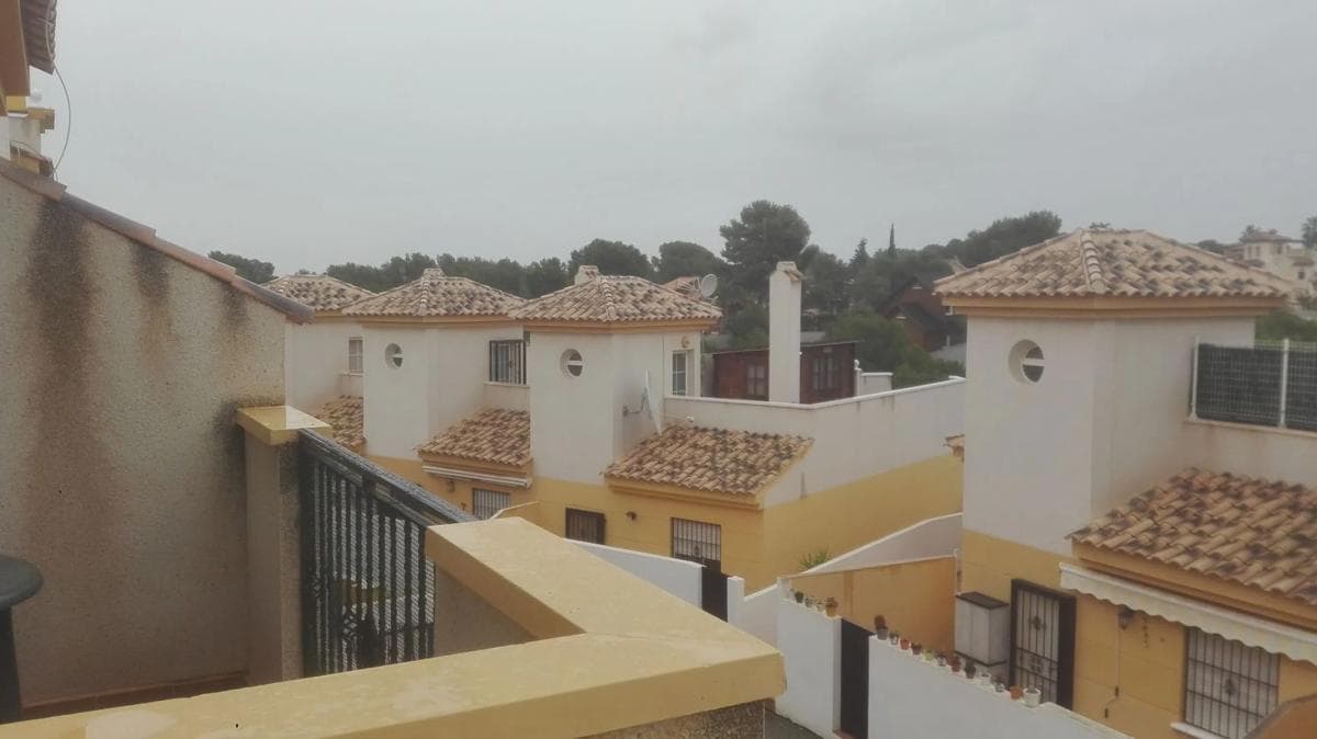 Venta de chalet adosado en Calle Laguna Rosa, 45 , Torrevieja photo 5