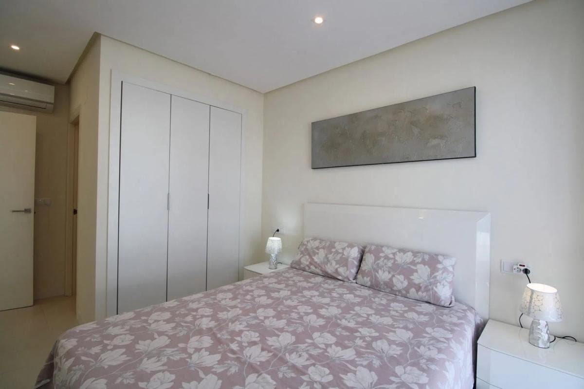 Venta de piso en Barrio Los Balcones - Los Altos del Edén, Torrevieja
photo 3