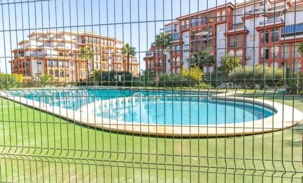 Piso en venta en Calle Helena, 5, Torrevieja
photo 1