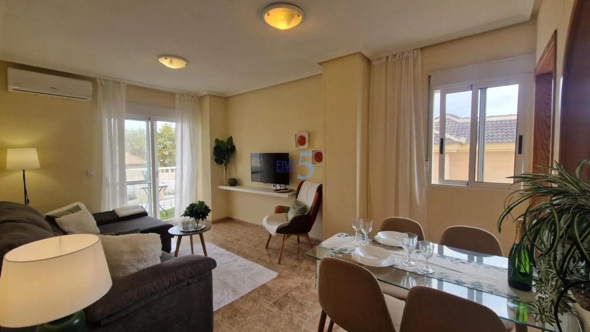 Venta de piso en Barrio Nueva Torrevieja, Torrevieja
photo 2