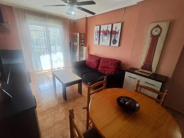 Piso en venta en Calle Joven Pura, 71, Torrevieja
thumbnail 1
