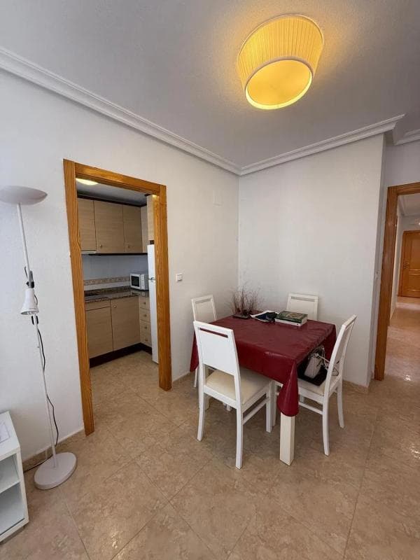 Venta de piso en Calle Matilde Peñaranda, 101, Torrevieja
photo 5