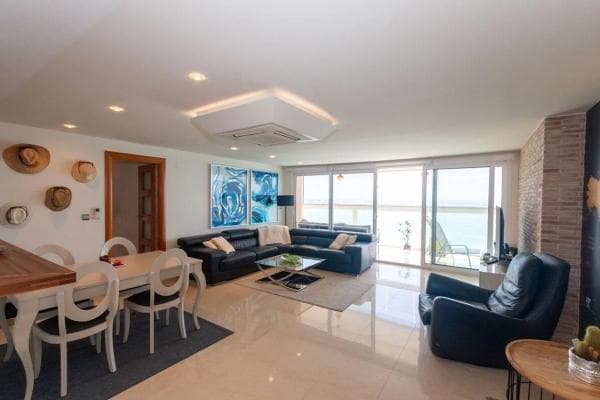 Piso en venta en Barrio Playa de los Locos, Torrevieja
thumbnail 1