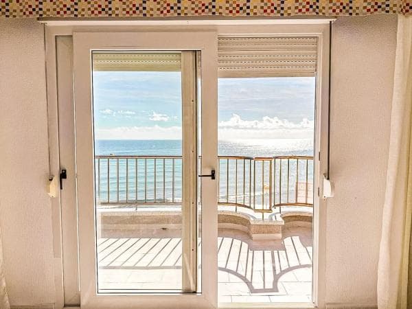Piso en venta en Barrio Playa de los Locos, Torrevieja
thumbnail 1