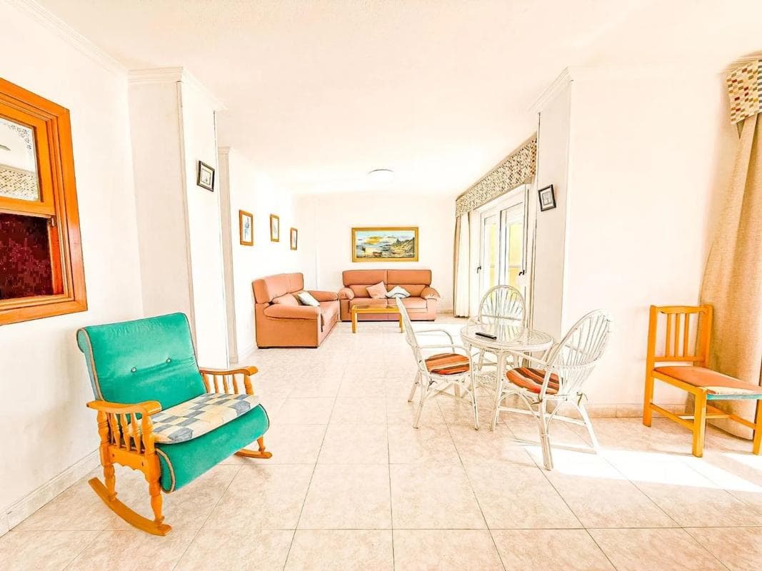 Venta de piso en Barrio Playa de los Locos, Torrevieja
photo 3