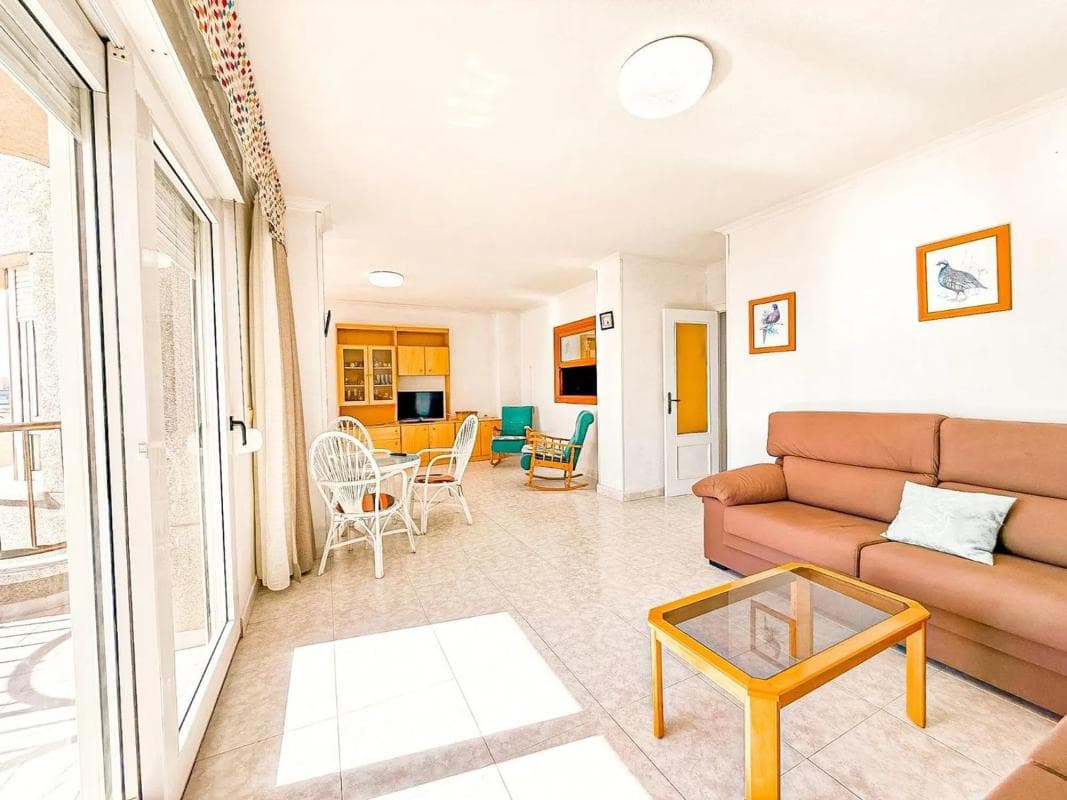Venta de piso en Barrio Playa de los Locos, Torrevieja
photo 5