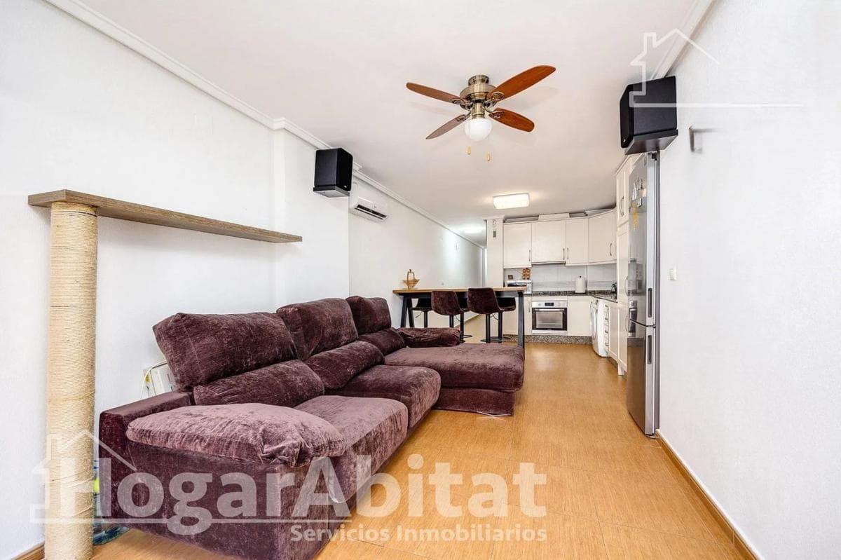 Venta de piso en Calle Finlandia, Torrevieja
photo 4
