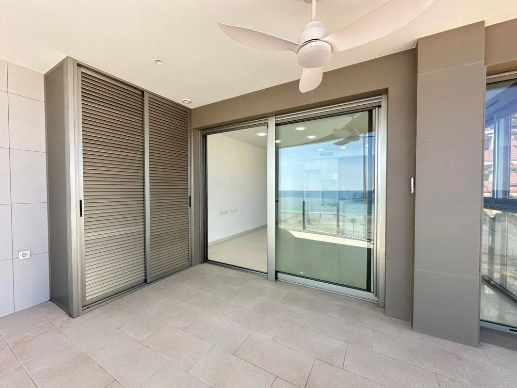 Venta de piso en Avenida Doctor Mariano Ruiz Canovas, Torrevieja
photo 4