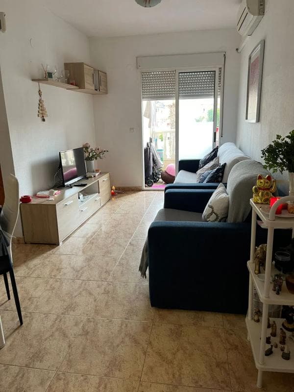 Venta de piso en Calle Maestro Francisco Casanovas, Torrevieja
photo 3