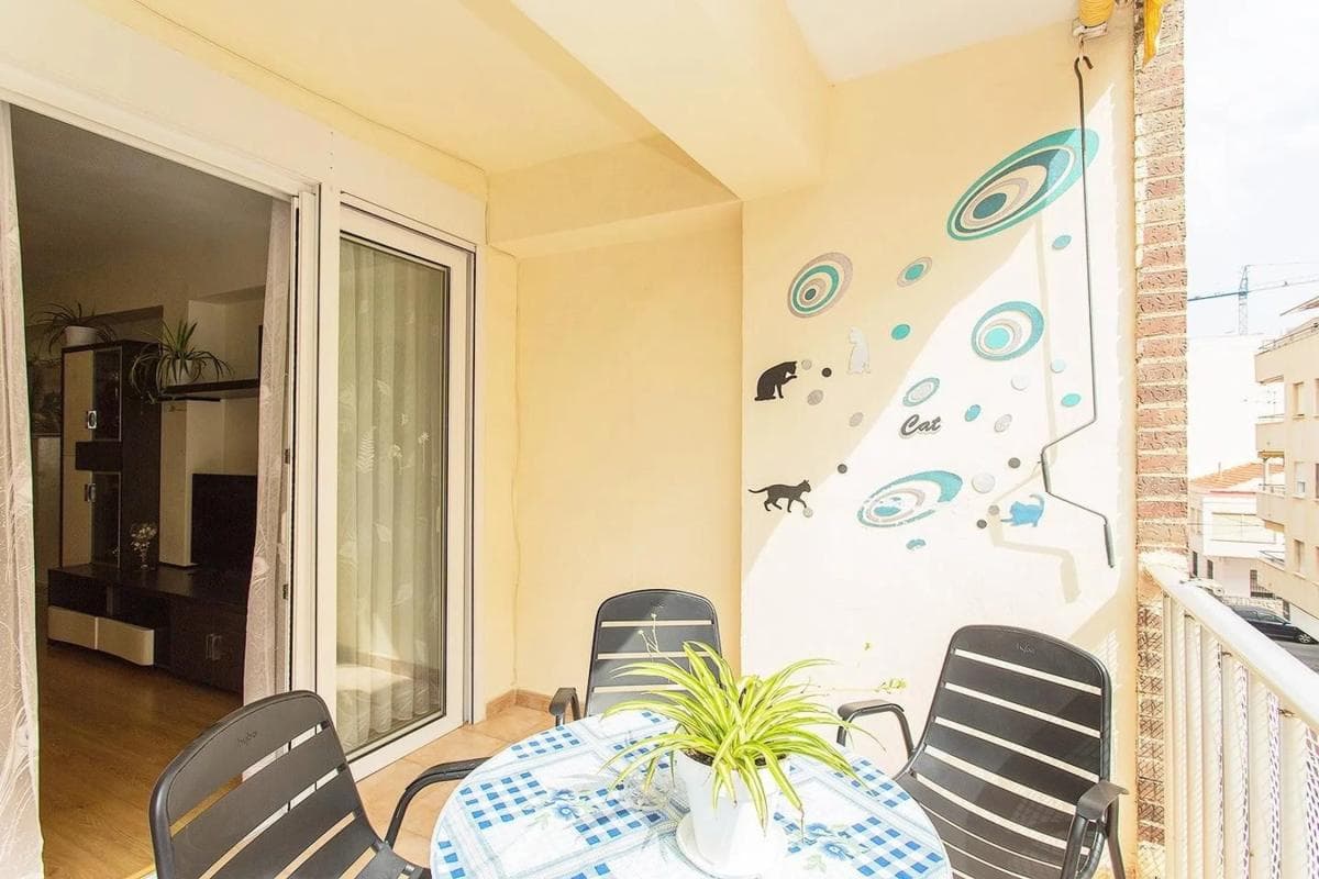 Venta de piso en Calle Virgen de la Paloma, Torrevieja
photo 3
