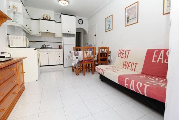 Mieszkanie na sprzedaż w Calle Galera, Torrevieja photo 1