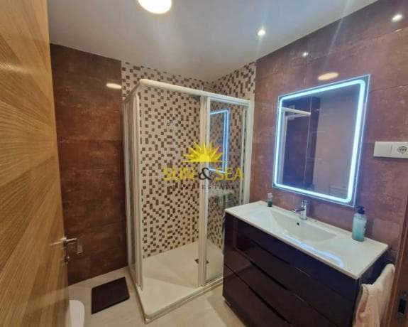 Piso en venta en Barrio Playa del Cura, Torrevieja
photo 1