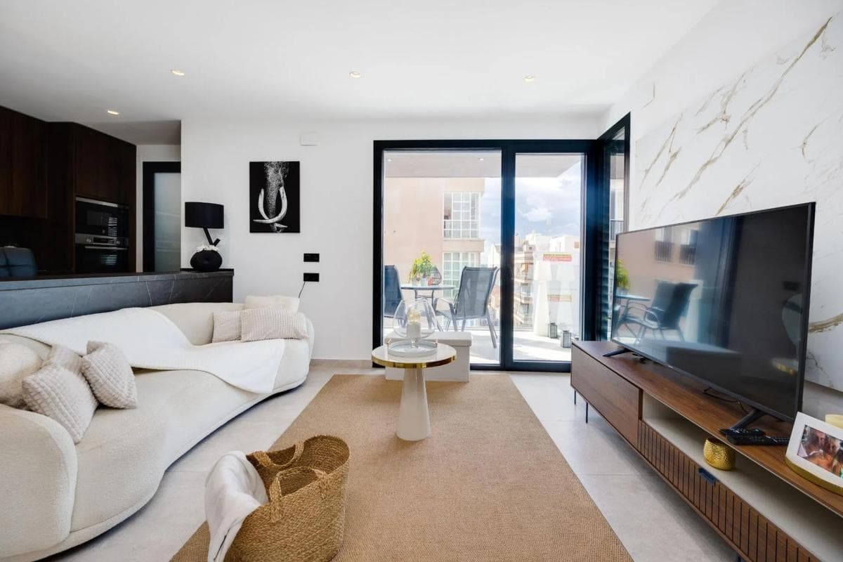 Venta de piso en Calle Ramón Gallud, 109, Torrevieja
photo 4