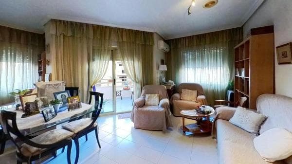 Piso en venta en Calle del Mar, Torrevieja
thumbnail 2