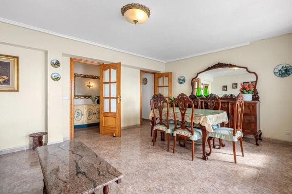 Venta de piso en Avenida de los Marineros, 7, Torrevieja
photo 1