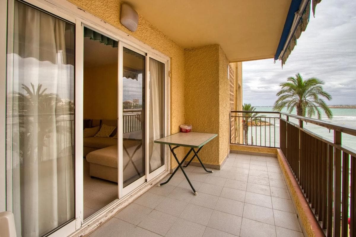 Venta de piso en Avenida de los Marineros, Torrevieja
photo 2