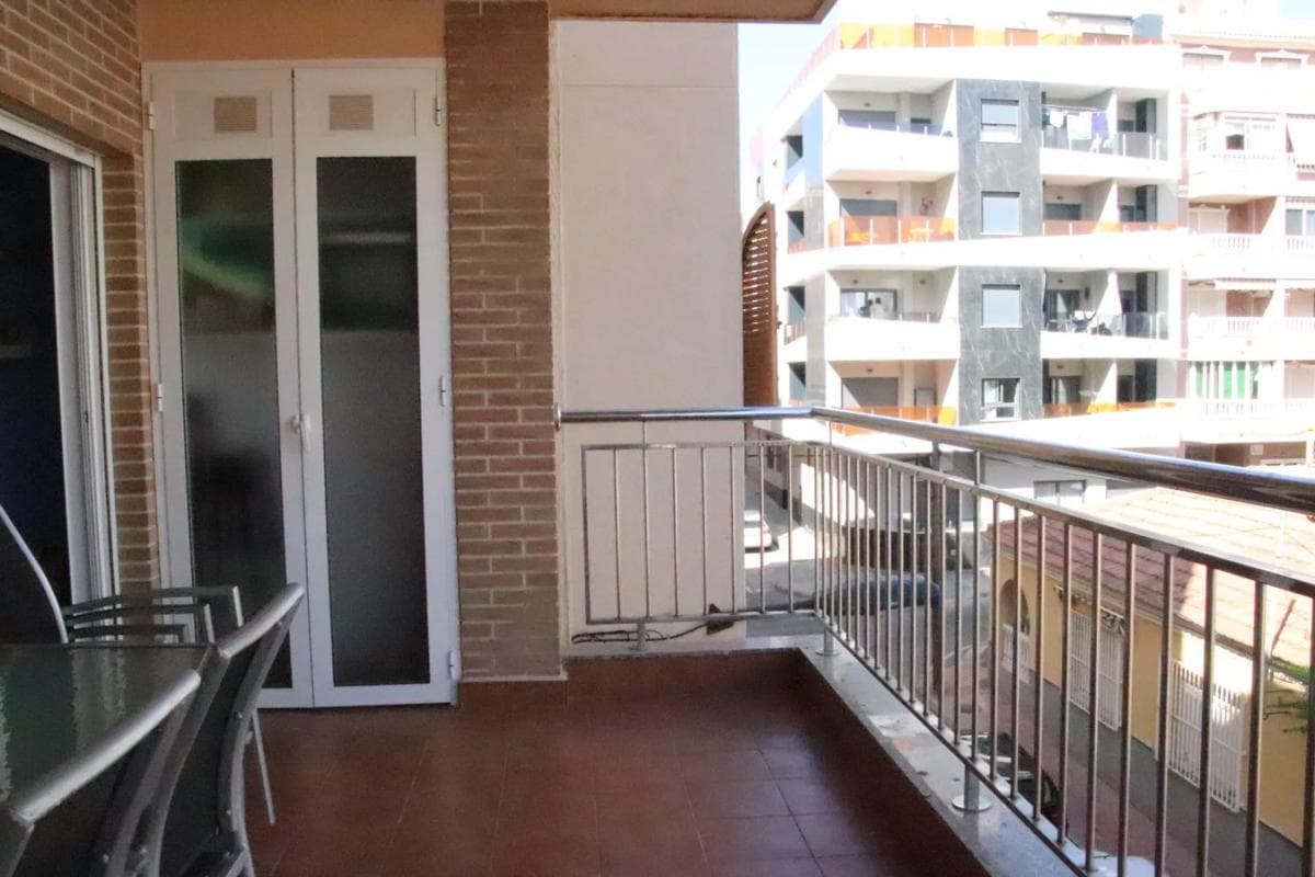 Venta de piso en Calle Capitán García Gea s/n, Torrevieja
photo 5