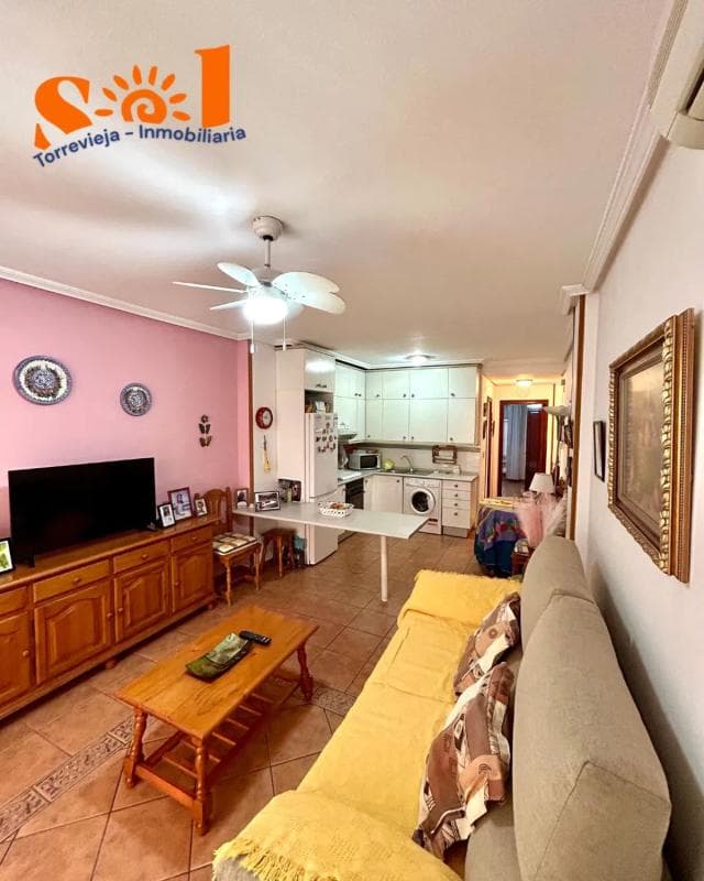 Sprzedaż mieszkania w Calle Bergantin, 34, Torrevieja
photo 5