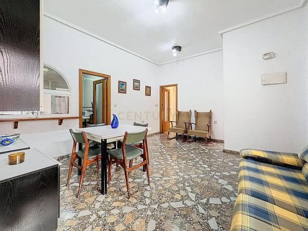 Piso en venta en Calle San Pascual, 220, Torrevieja
photo 1