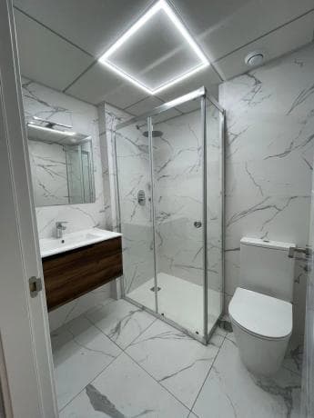 Piso en venta en Barrio Las Piscinas Naturales, Torrevieja
thumbnail 1